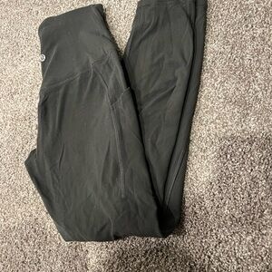 Gray Aligns with pockets